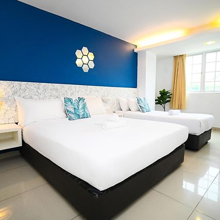 Swing & Pillows - Pj Ss2 เปอตาลิงจายา ภายนอก รูปภาพ